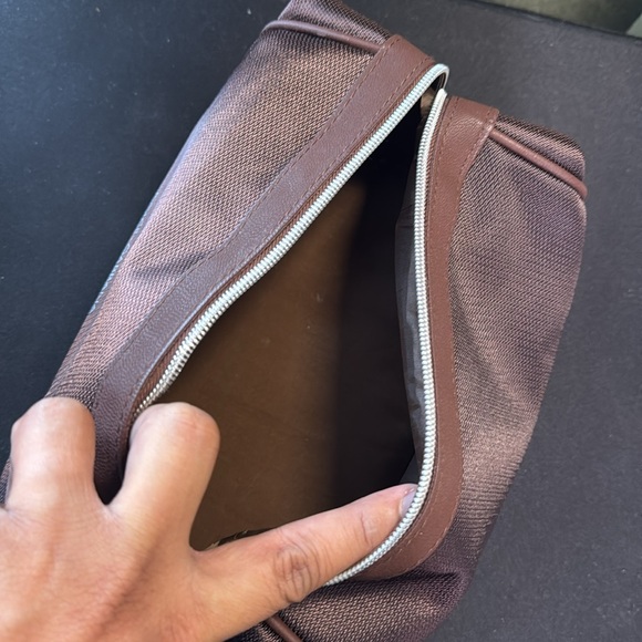 Dolce & Gabbana Cosmetic Brown Bag - Picture 5 of 8